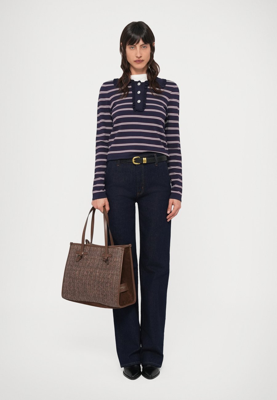 Сумка Gianni Chiarini MARCELLA, Choco/Dark Brown
Сумка Gianni Chiarini MARCELLA, Choco/Dark Brown