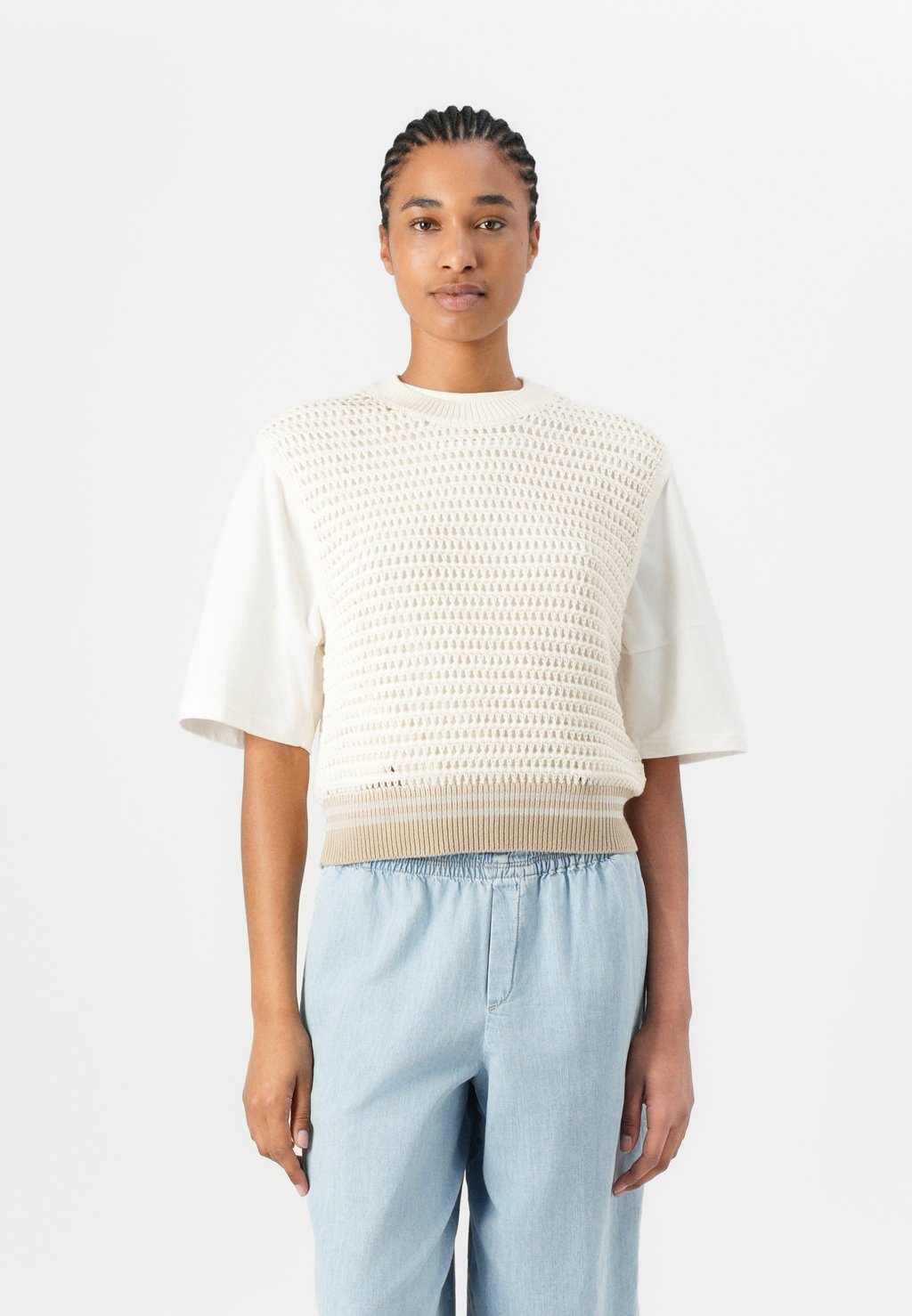 Топ OFELY DRYKORN, кремовый
Топ OFELY DRYKORN, кремовый