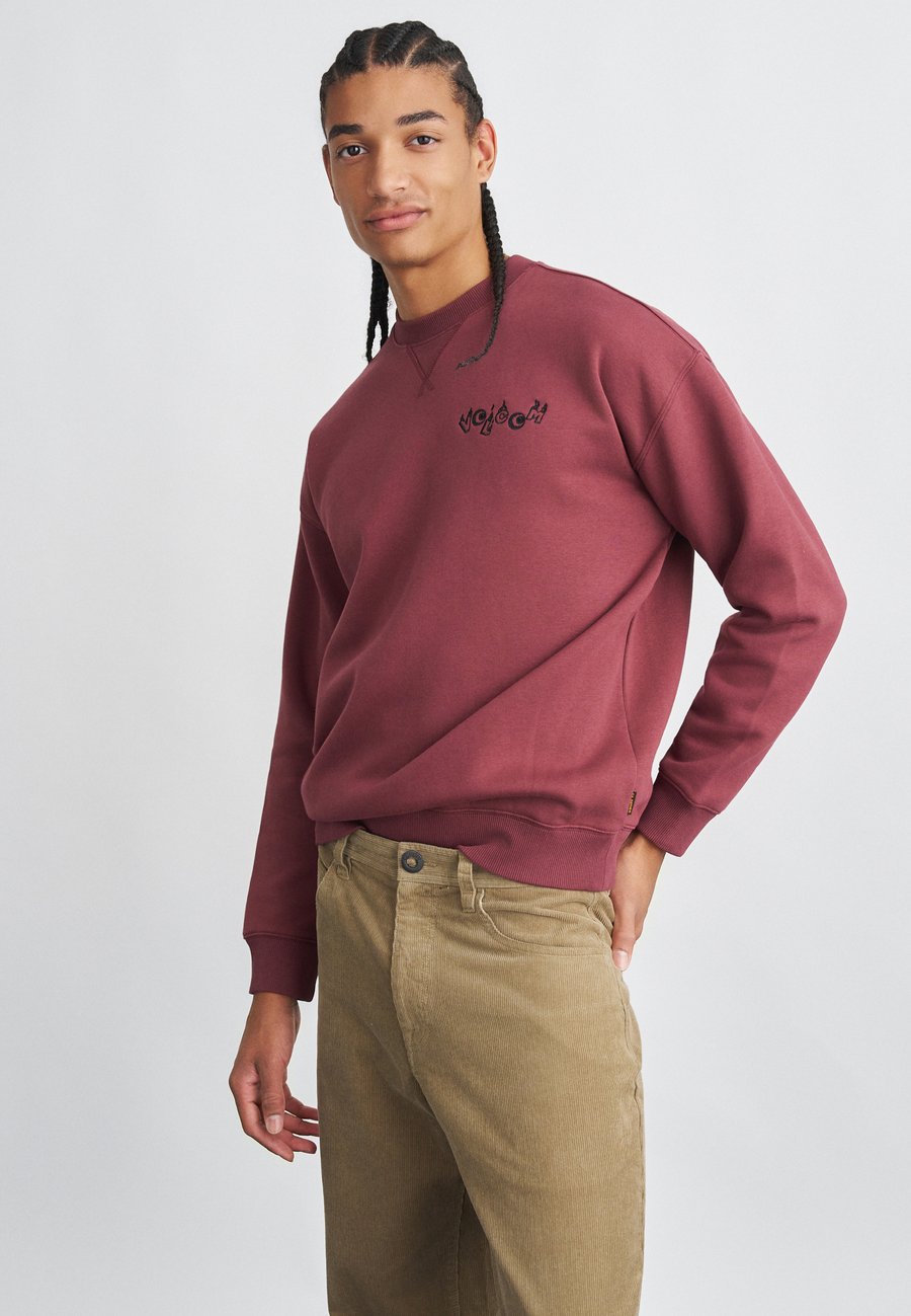 Толстовка Volcom DANIEL SHEPARD CREW, Merlot/Red
Толстовка Volcom DANIEL SHEPARD CREW, Merlot/Red