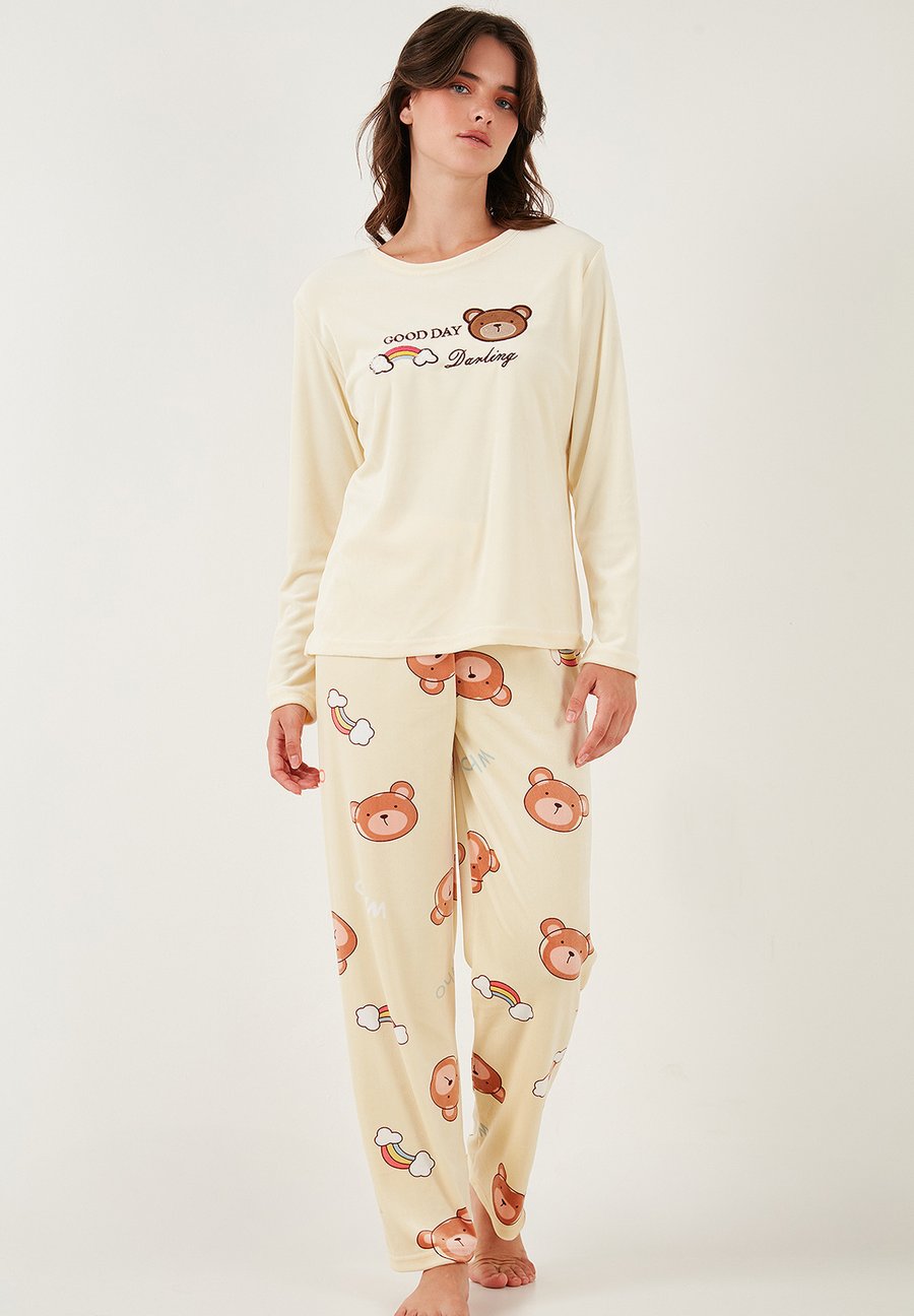 Пижамный комплект LELA SET , Yellow
Пижамный комплект LELA SET , Yellow