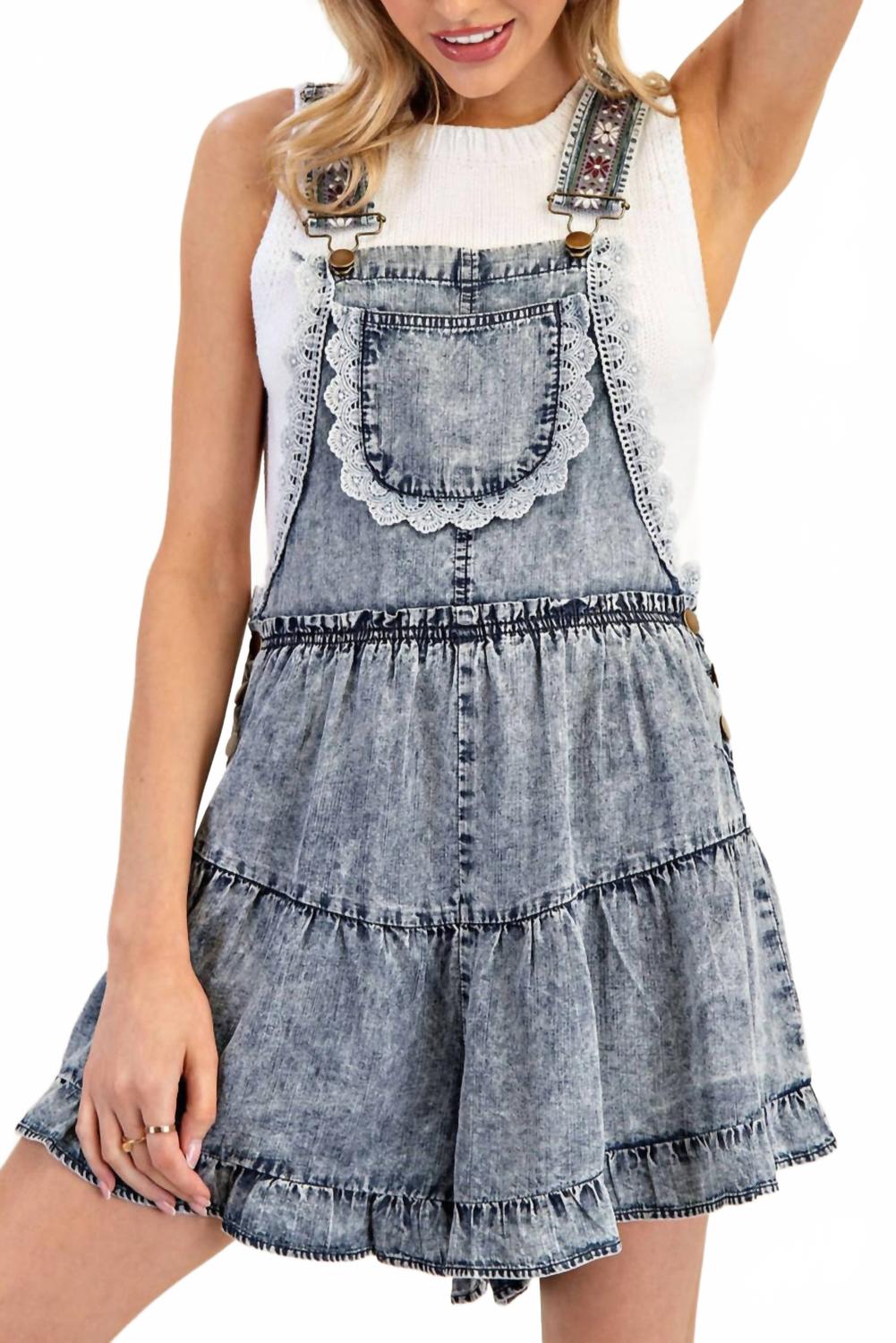 Джинсовый комбинезон с кружевными деталями и эффектом снежной стирки Eesome, Denim
Джинсовый комбинезон с кружевными деталями и эффектом снежной стирки Eesome, Denim