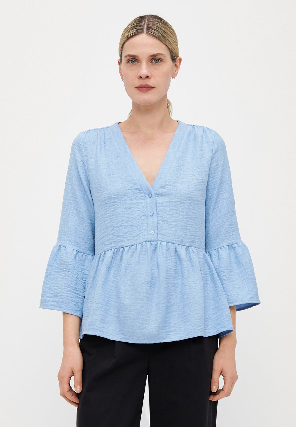 Блуза VMMELONY 3/4 BUTTON Vero Moda Tall, синий 
Блуза VMMELONY 3/4 BUTTON Vero Moda Tall, синий