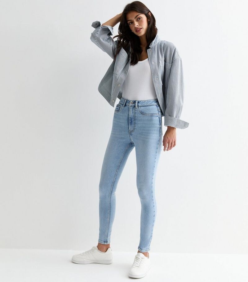 Бледно-голубые джинсы суперскинни Hallie с высокой талией New Look, бледно-голубой
Бледно-голубые джинсы суперскинни Hallie с высокой талией New Look, бледно-голубой