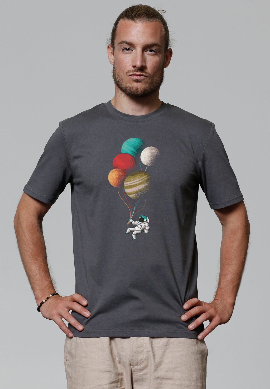 Футболка с принтом BALLOON SPACEMAN watapparel, антрацит
Футболка с принтом BALLOON SPACEMAN watapparel, антрацит