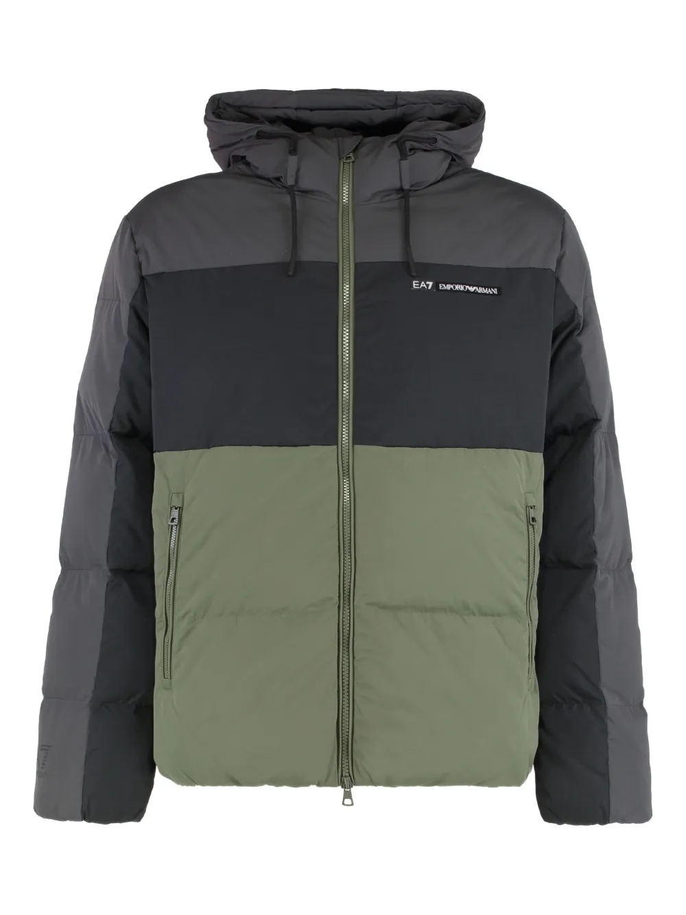 Пуховик с цветными блоками Ea7 Emporio Armani, зеленый
Пуховик с цветными блоками Ea7 Emporio Armani, зеленый