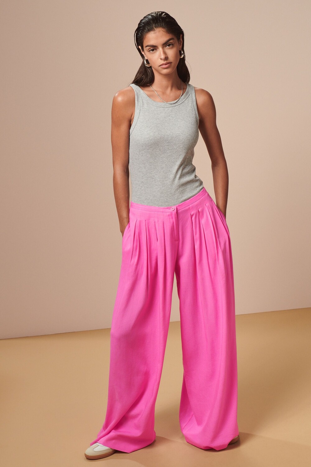 Очень широкие брюки со складками и льном Next, розовый
Очень широкие брюки со складками и льном Next, розовый