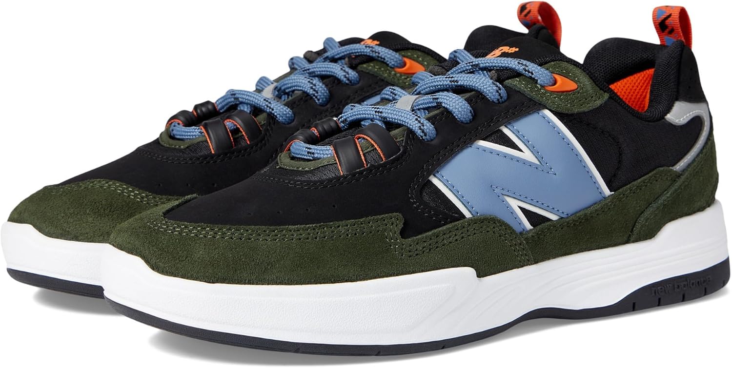 Мужские кроссовки New Balance 808 Tiago Lemos, черный
Мужские кроссовки New Balance 808 Tiago Lemos, черный