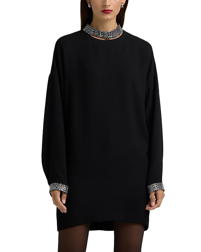 Платье с декорированной шеей St. John, черный
Платье с декорированной шеей St. John, черный