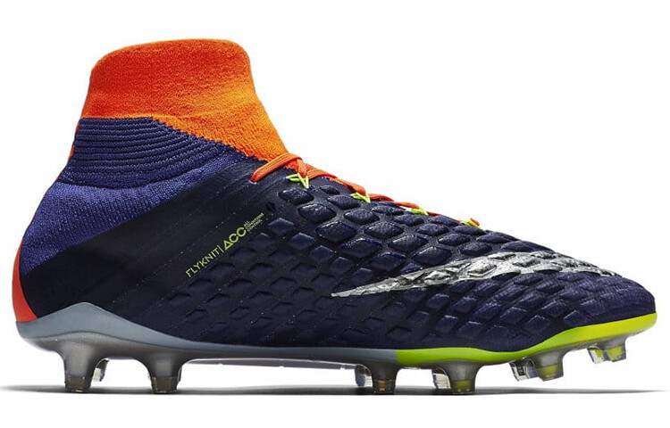 Футбольные бутсы HypervenomX Phantom 3 мужские, среднего размера, оранжевые/синие Nike
Футбольные бутсы HypervenomX Phantom 3 мужские, среднего размера, оранжевые/синие Nike