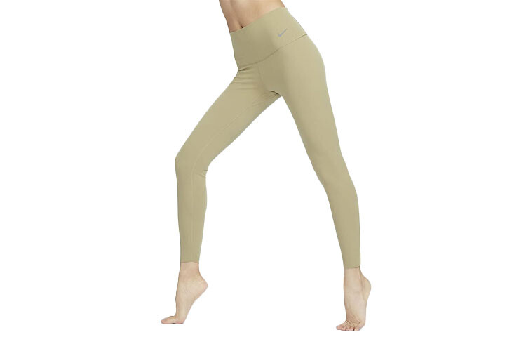 Спортивные брюки женские зеленые Nike
Спортивные брюки женские зеленые Nike