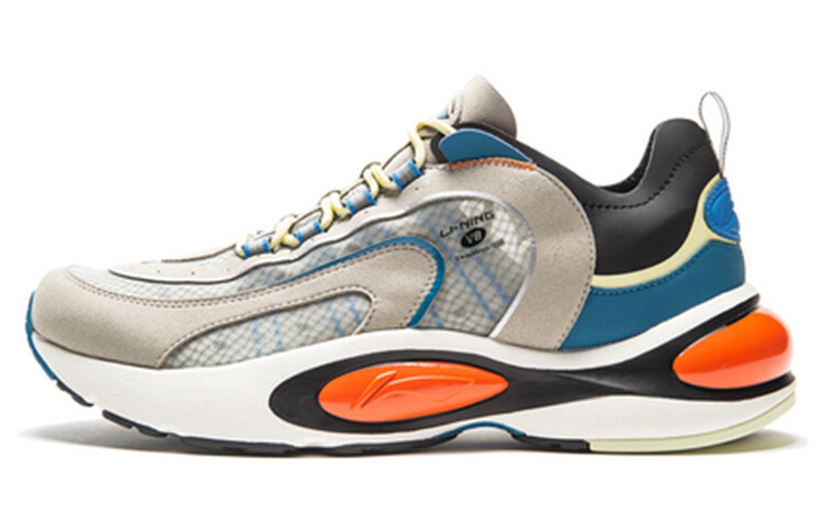 Кроссовки мужские V8 с низким верхом
Кроссовки мужские V8 с низким верхом