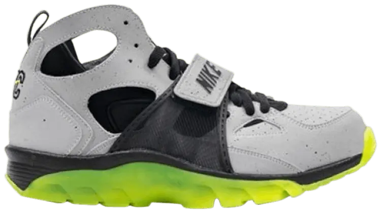 Кроссовки Nike Air Trainer Huarache Premium QS 'NYC', серый
Кроссовки Nike Air Trainer Huarache Premium QS 'NYC', серый