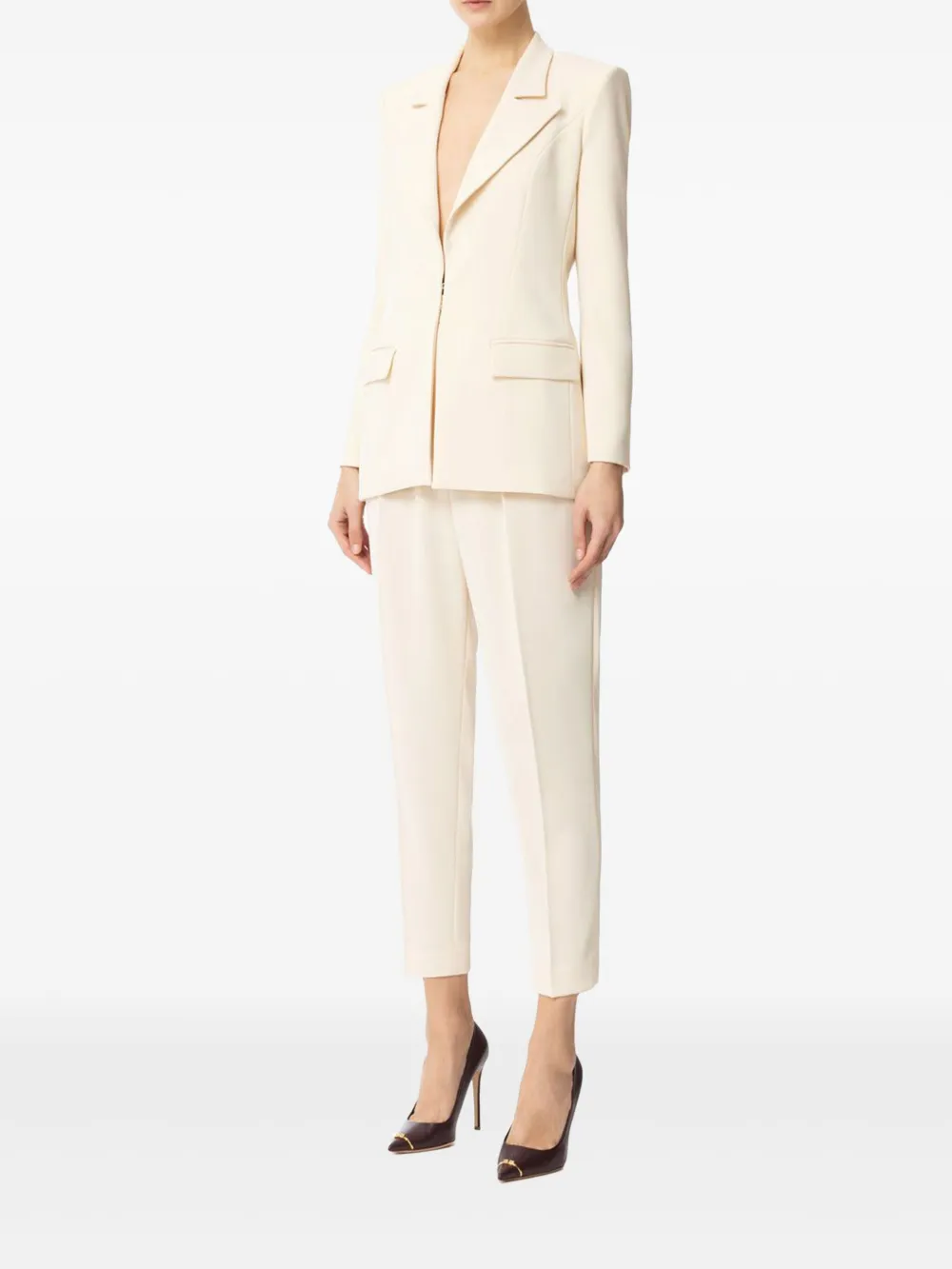 Блейзер с структурированными лацканами Elisabetta Franchi, нейтральный
Блейзер с структурированными лацканами Elisabetta Franchi, нейтральный