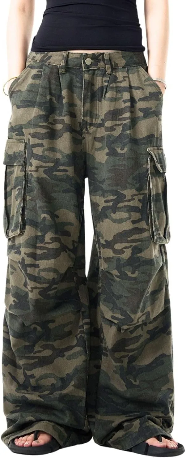 Камуфляжные карго-штаны baggy PEAINJ
Камуфляжные карго-штаны baggy PEAINJ