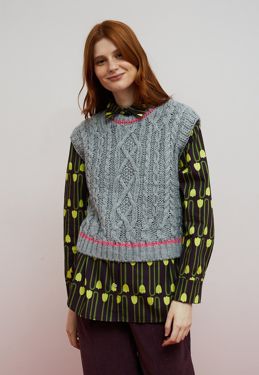 Джемпер Dr. Bloom VEST NEST , Grey/Multi-Coloured
Джемпер Dr. Bloom VEST NEST , Grey/Multi-Coloured