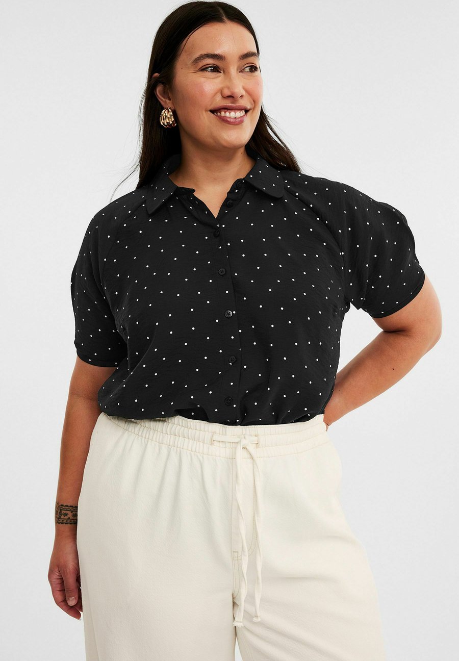 Блуза XLNT by Kappahl WITH COLLAR, Black
Блуза XLNT by Kappahl WITH COLLAR, Black