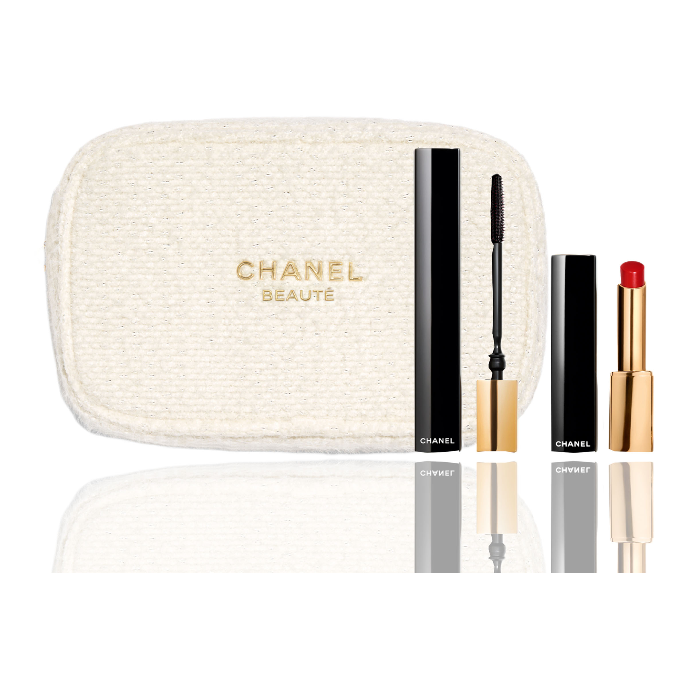 Набор косметики Limited Edition: тушь, помада, консилер Easy to Blend 2g+6g+косметичка CHANEL
Набор косметики Limited Edition: тушь, помада, консилер Easy to Blend 2g+6g+косметичка CHANEL