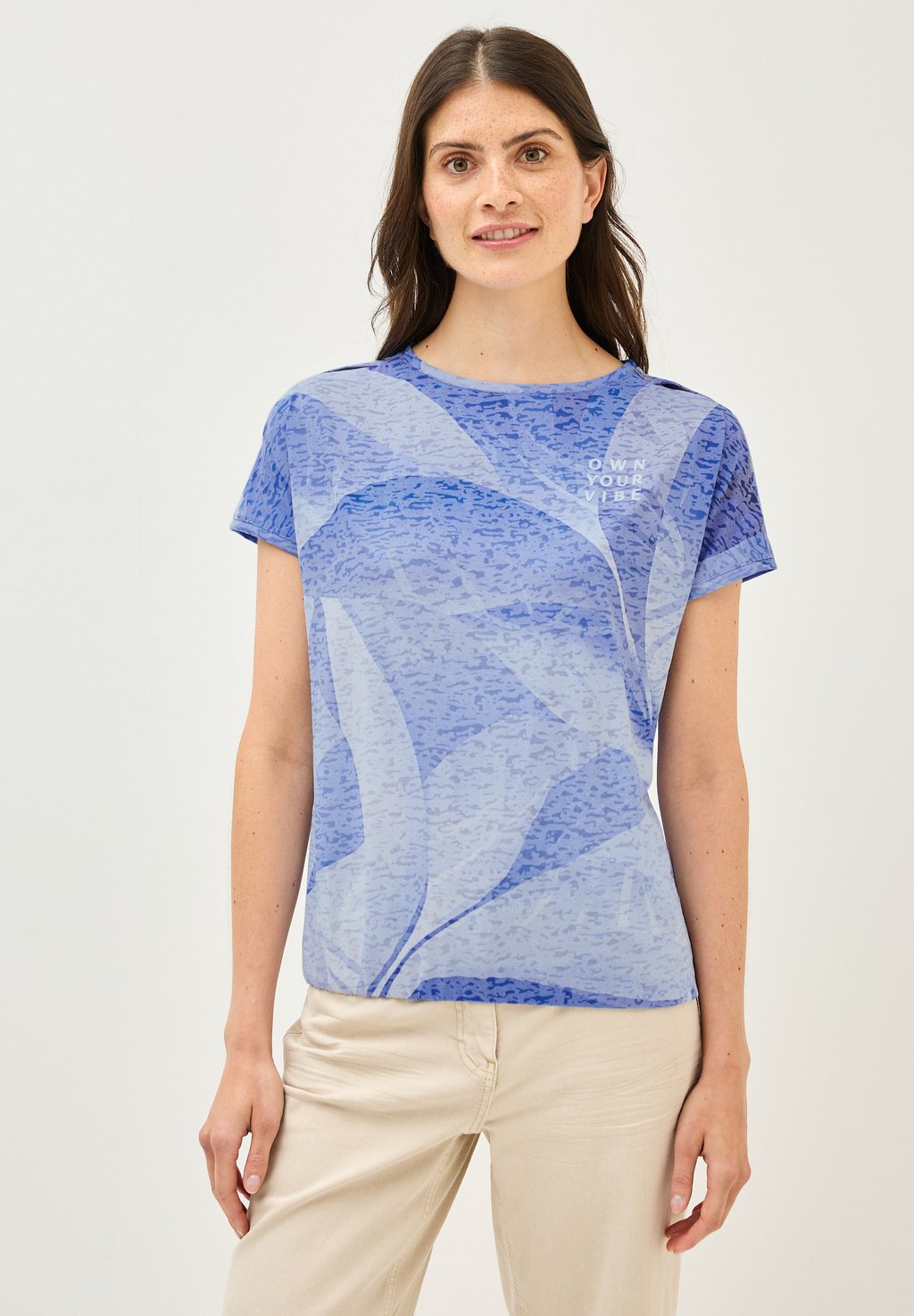 Футболка с принтом IN AUSBRENNEROPTIK - Blouse Cecil, темно-синий 
Футболка с принтом IN AUSBRENNEROPTIK - Blouse Cecil, темно-синий