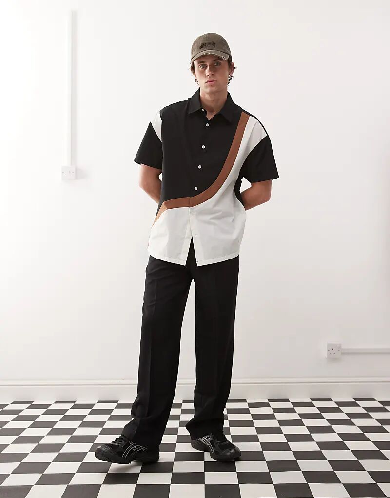 Рубашка с короткими рукавами COLLUSION в нескольких цветах
Рубашка с короткими рукавами COLLUSION в нескольких цветах