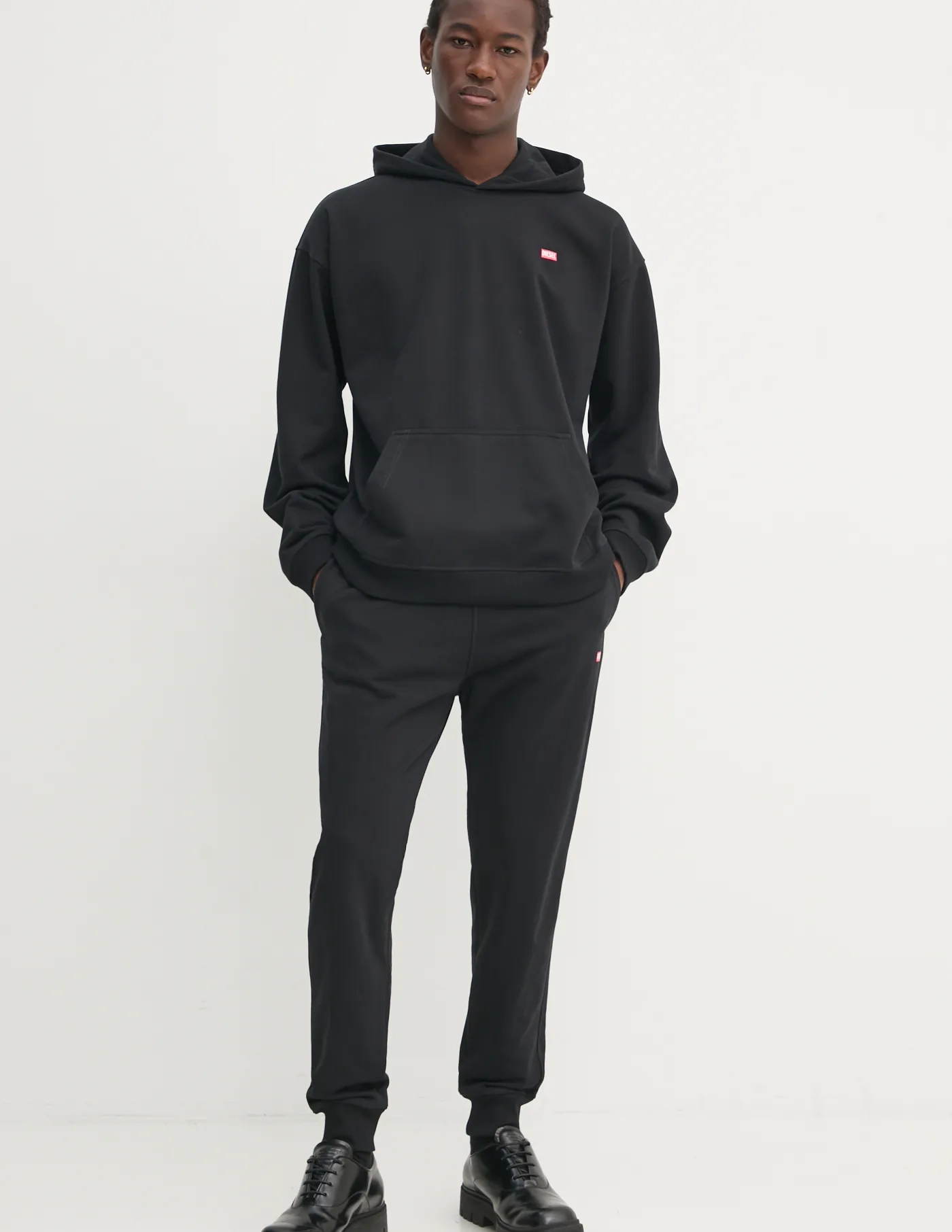 Спортивные штаны Diesel, черный
Спортивные штаны Diesel, черный