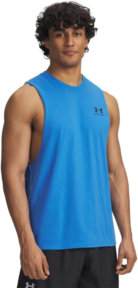 Under Armour мужская футболка Sportstyle с вырезом на груди
Under Armour мужская футболка Sportstyle с вырезом на груди