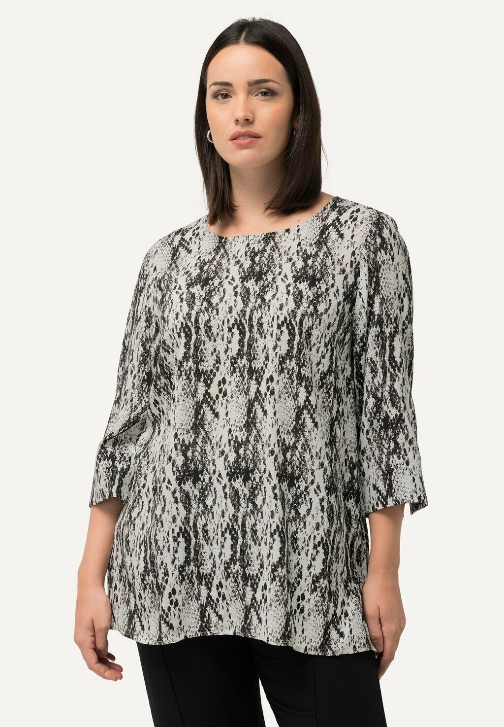 Блуза Ulla Popken, серый
Блуза Ulla Popken, серый