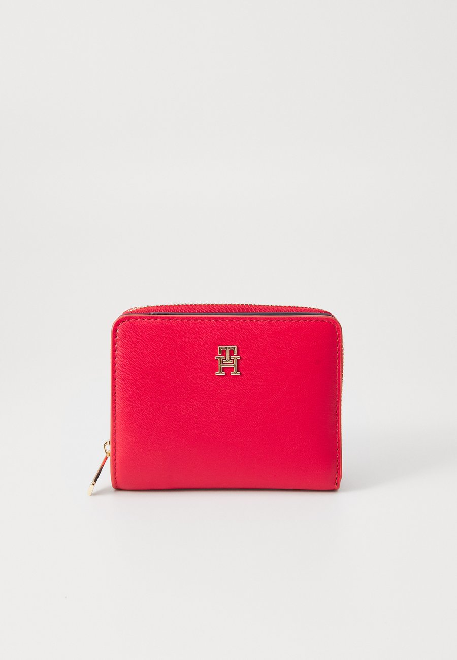 Кошелек Tommy Hilfiger ICON FLAP, Primary Red/Red
Кошелек Tommy Hilfiger ICON FLAP, Primary Red/Red