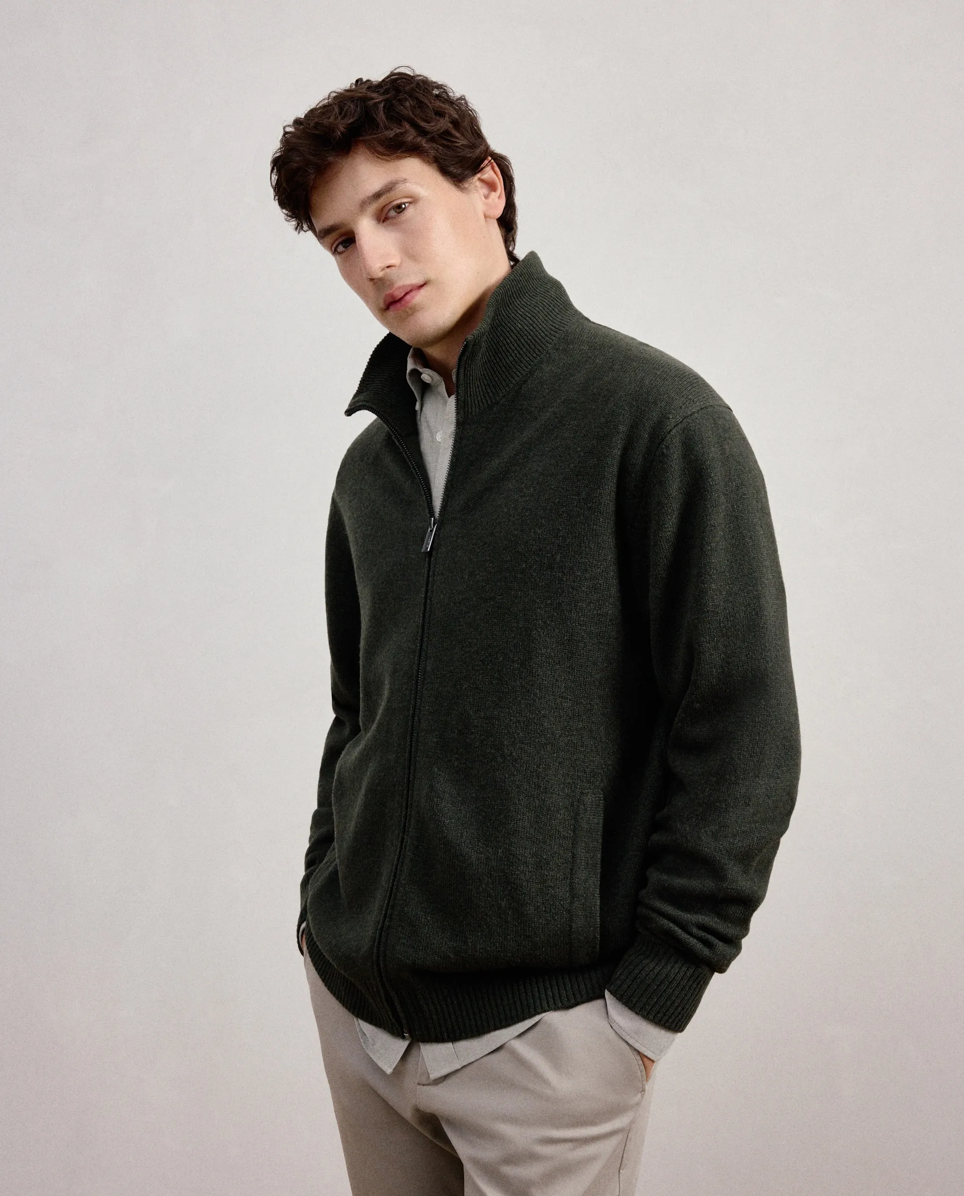 Мужская куртка на молнии Dustin, темно-зеленый
Мужская куртка на молнии Dustin, темно-зеленый