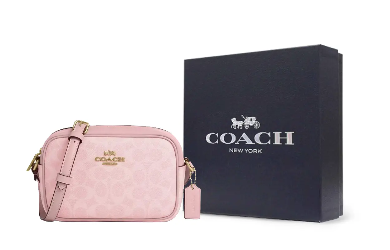 COACH Кожаная фотосумка через плечо мини женская розовая
COACH Кожаная фотосумка через плечо мини женская розовая