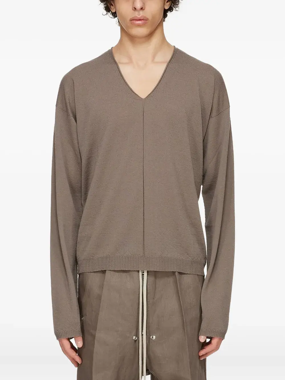 Свитер с V-образным вырезом и ребристыми вставками Rick Owens, нейтральный
Свитер с V-образным вырезом и ребристыми вставками Rick Owens, нейтральный