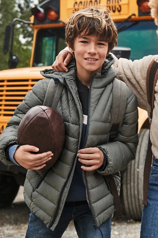 Детская куртка Mayoral, зеленый
Детская куртка Mayoral, зеленый