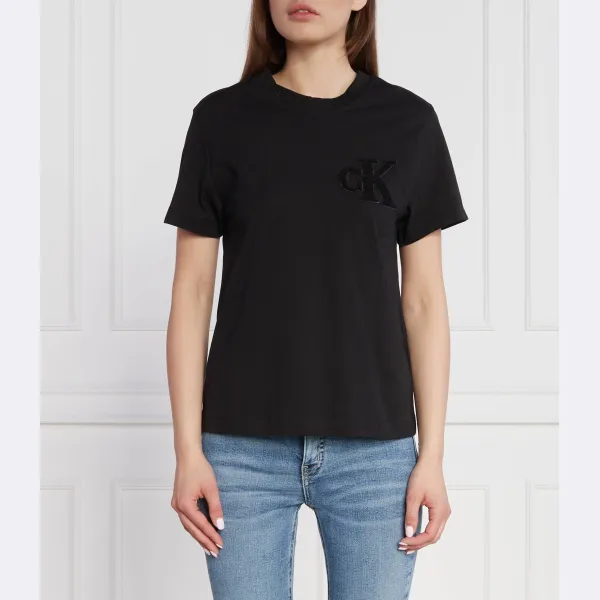 Футболка стандартного кроя Calvin Klein, черный
Футболка стандартного кроя Calvin Klein, черный