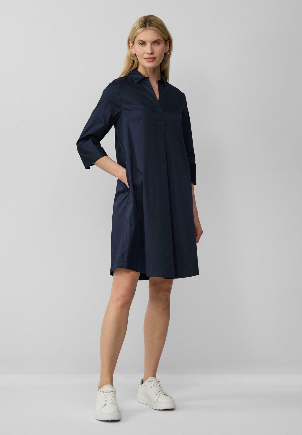 Повседневное платье s.Oliver BLACK LABEL, темно-синий
Повседневное платье s.Oliver BLACK LABEL, темно-синий