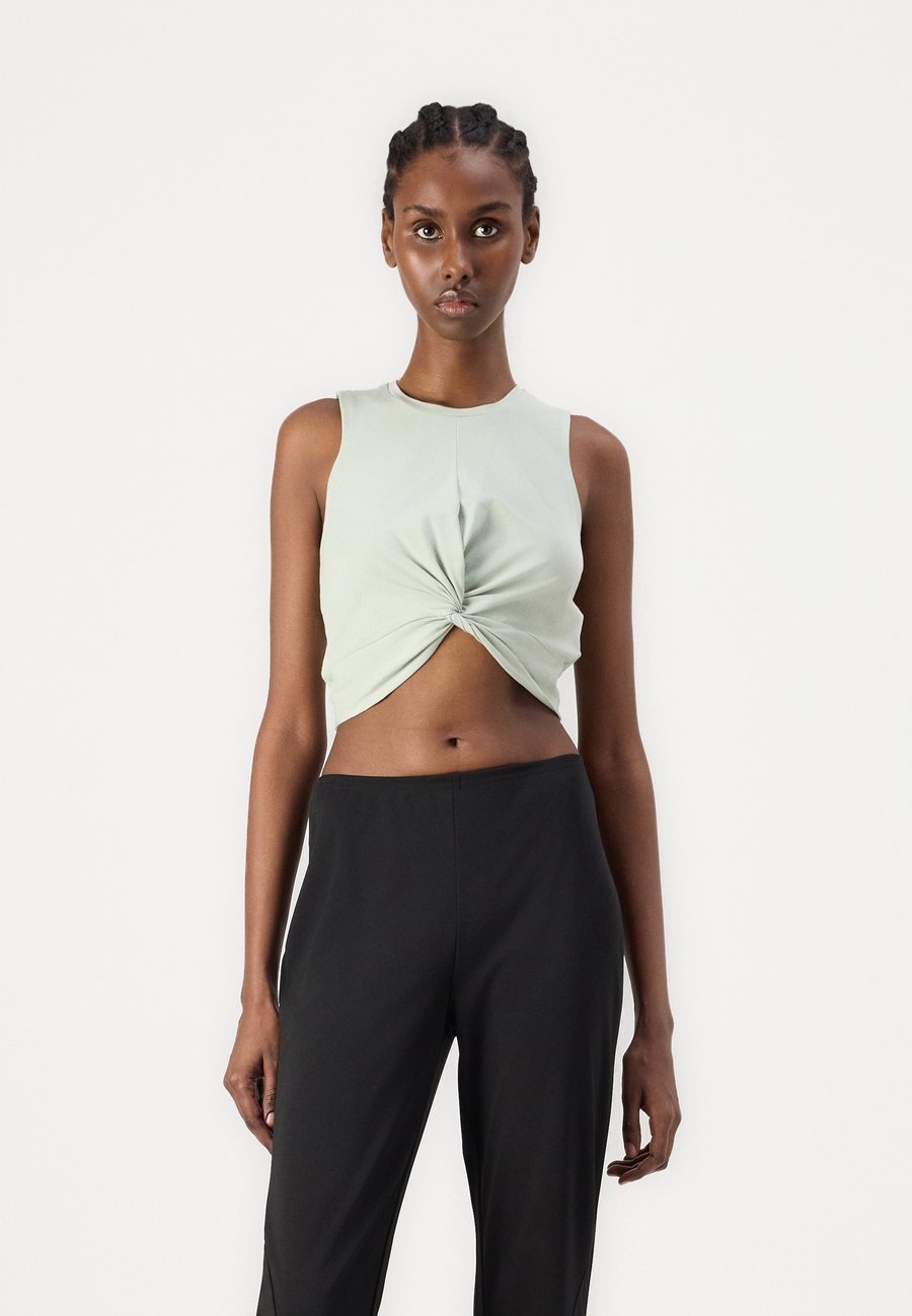 Топ Noisy May NMTWIGGI, Aqua Gray/Light Blue
Топ Noisy May NMTWIGGI, Aqua Gray/Light Blue