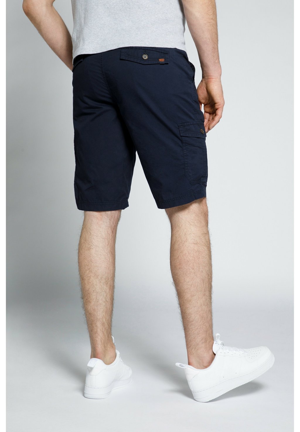 Шорты STHUGE, темно-синий
Шорты STHUGE, темно-синий