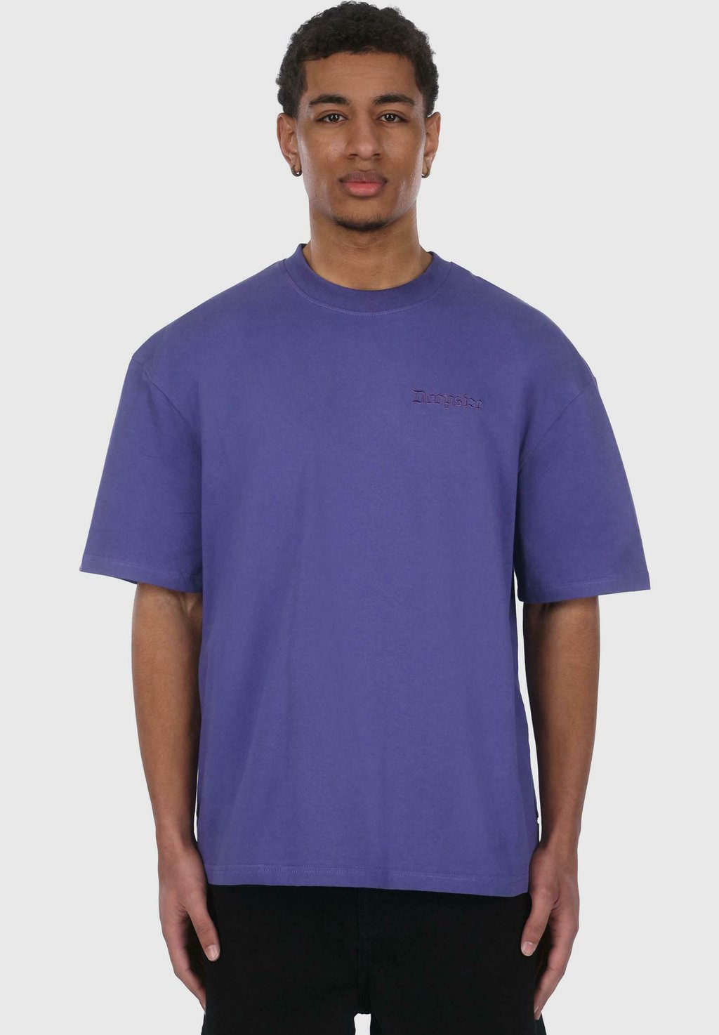 Базовая футболка HEAVY Dropsize, синий
Базовая футболка HEAVY Dropsize, синий