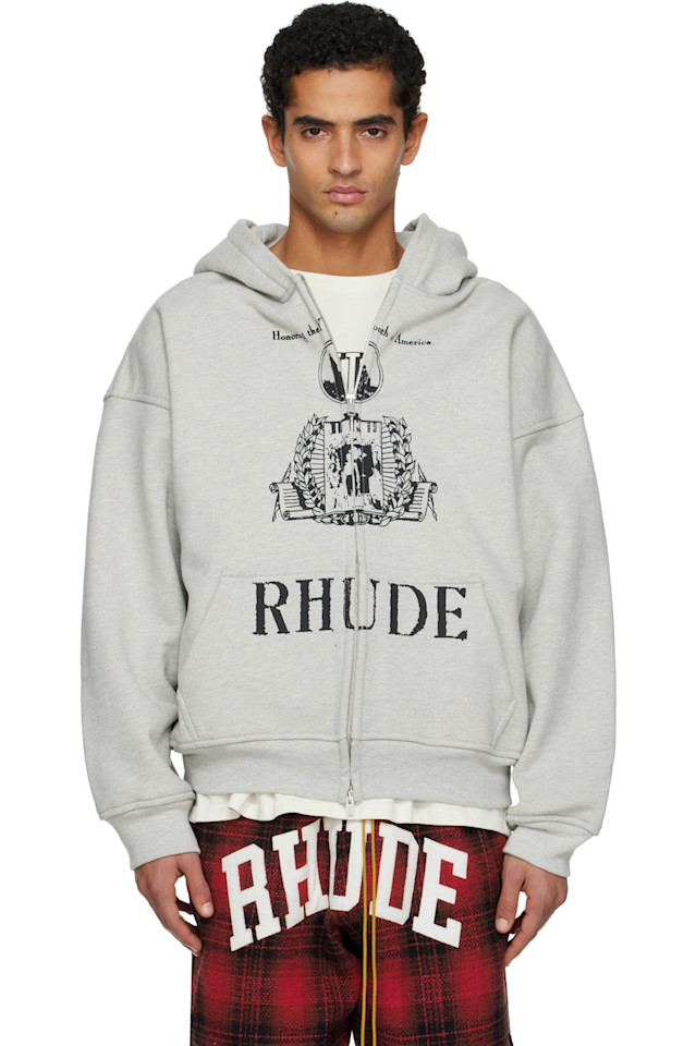 Rhude Серая толстовка на молнии с надписью «Молодежь Америки»
Rhude Серая толстовка на молнии с надписью «Молодежь Америки»
