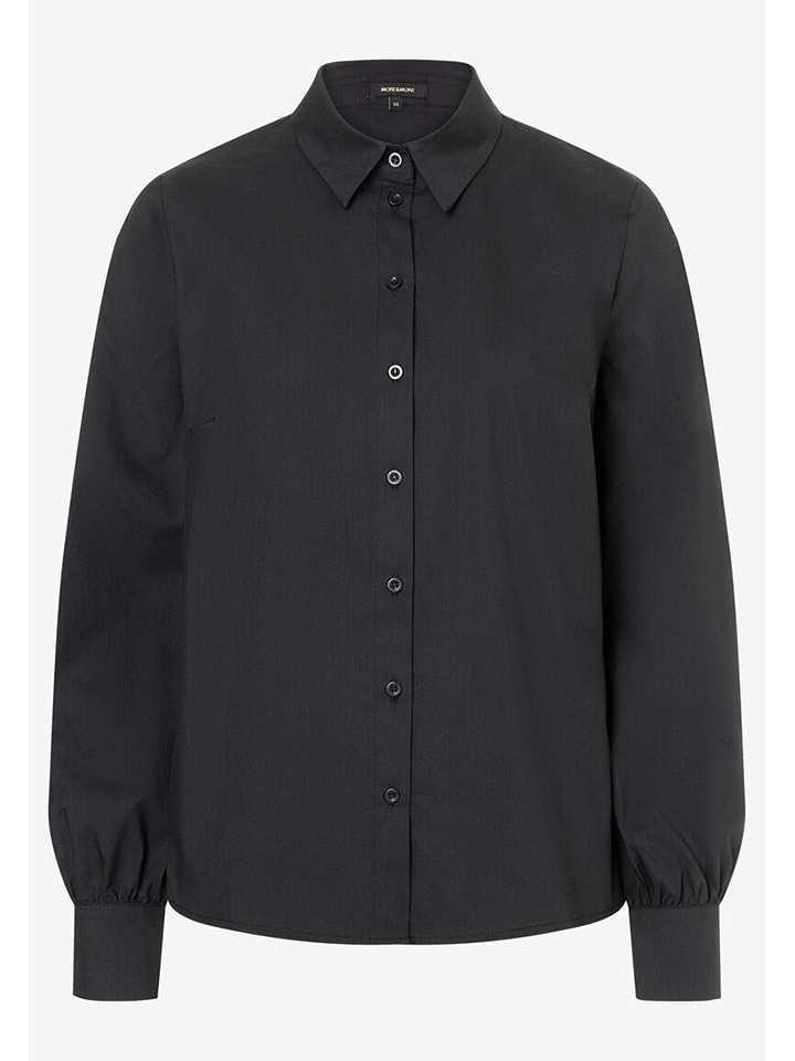 More & More Черная блузка
More & More Черная блузка