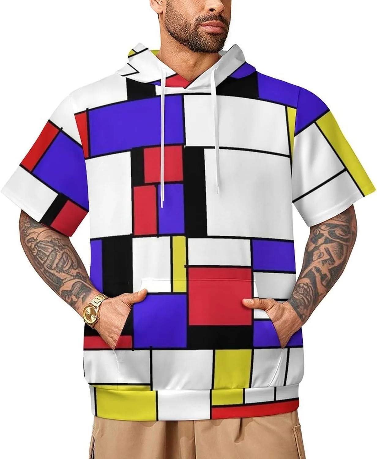 Мужской стильный худи с капюшоном и карманами
Мужской стильный худи с капюшоном и карманами