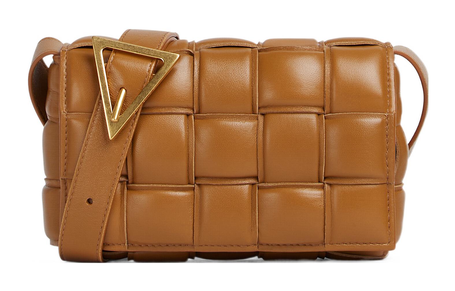 Кожаная сумка-подушка CASSETTE с наполнителем, через плечо, кросс-боди, женская, коричневая Bottega Veneta
Кожаная сумка-подушка CASSETTE с наполнителем, через плечо, кросс-боди, женская, коричневая Bottega Veneta