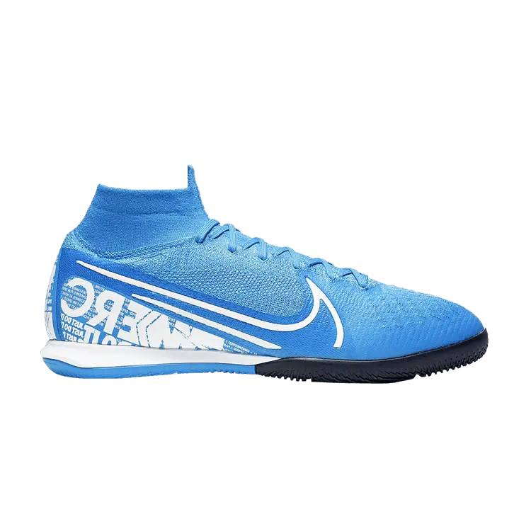 Бутсы Nike Mercurial Superfly 7 Elite IC 'New Lights', синий 
Бутсы Nike Mercurial Superfly 7 Elite IC 'New Lights', синий
