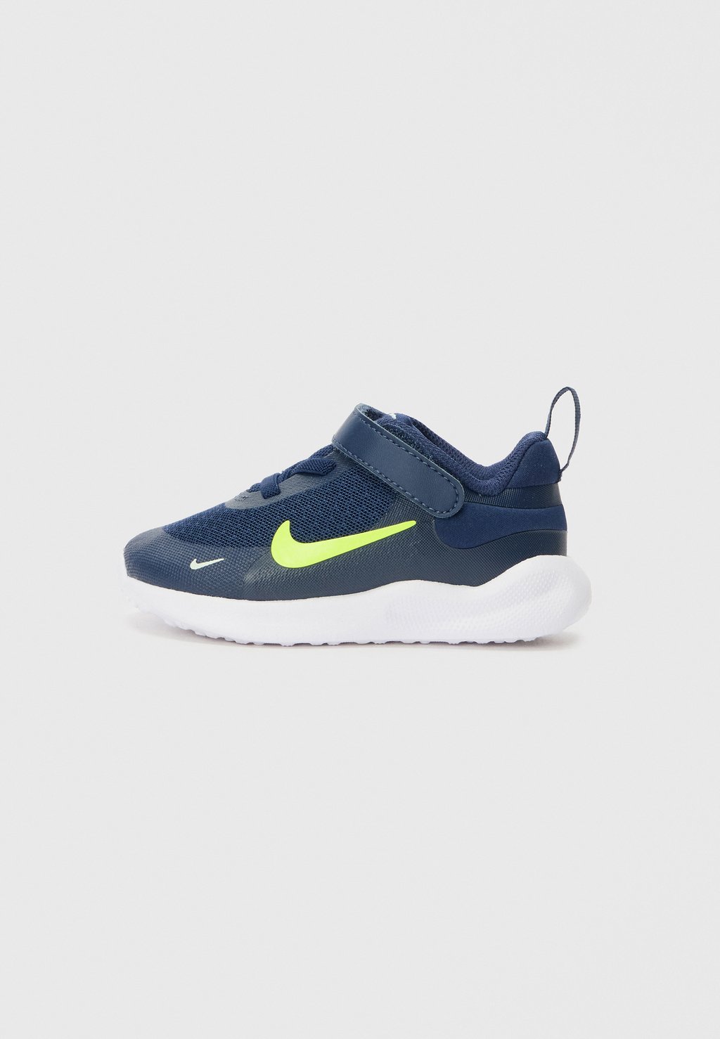 Обувь для бега REVOLUTION 7 UNISEX Nike Performance, синий
Обувь для бега REVOLUTION 7 UNISEX Nike Performance, синий