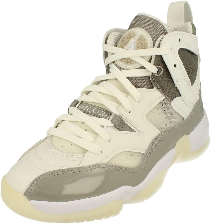 Мужские кроссовки Nike Air Jordan Jumpman Two Trey, белый/серый
Мужские кроссовки Nike Air Jordan Jumpman Two Trey, белый/серый
