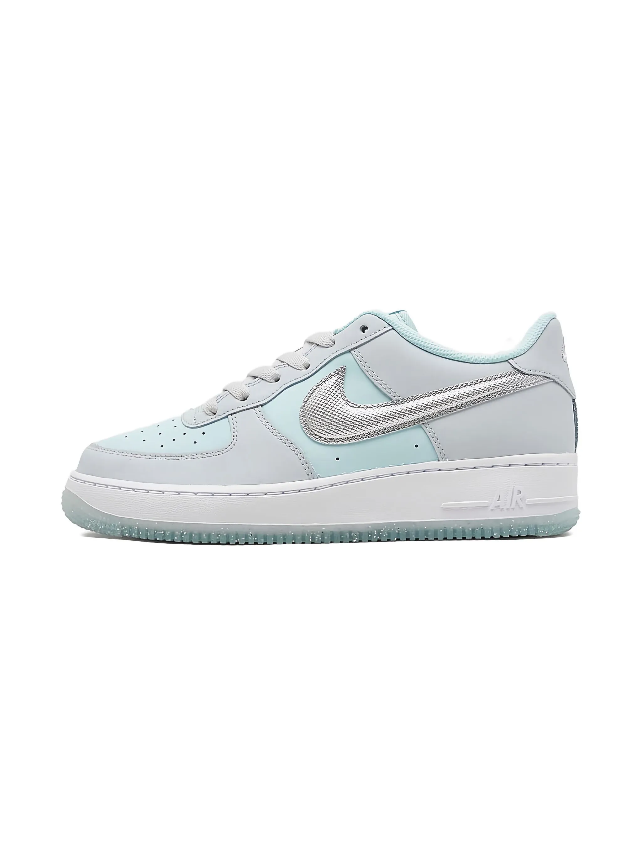 Кроссовки Air Force 1 Pure Platinum/Glacier Blue/Metallic Nike Kids, серый
Кроссовки Air Force 1 Pure Platinum/Glacier Blue/Metallic Nike Kids, серый