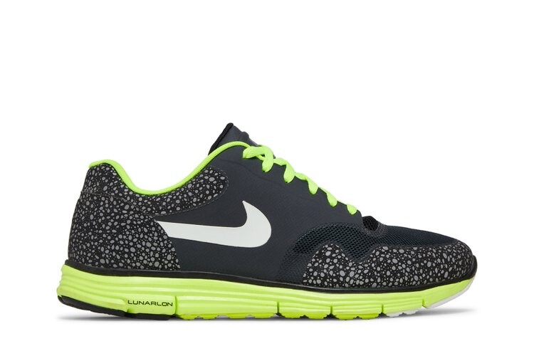 Кроссовки Nike Lunar Safari Fuse +, черный 
Кроссовки Nike Lunar Safari Fuse +, черный