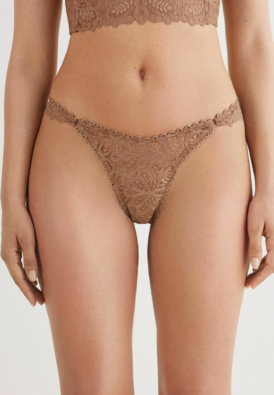 Трусы Intimissimi ITALIAN RIVIERA, Natural/Nude
Трусы Intimissimi ITALIAN RIVIERA, Natural/Nude