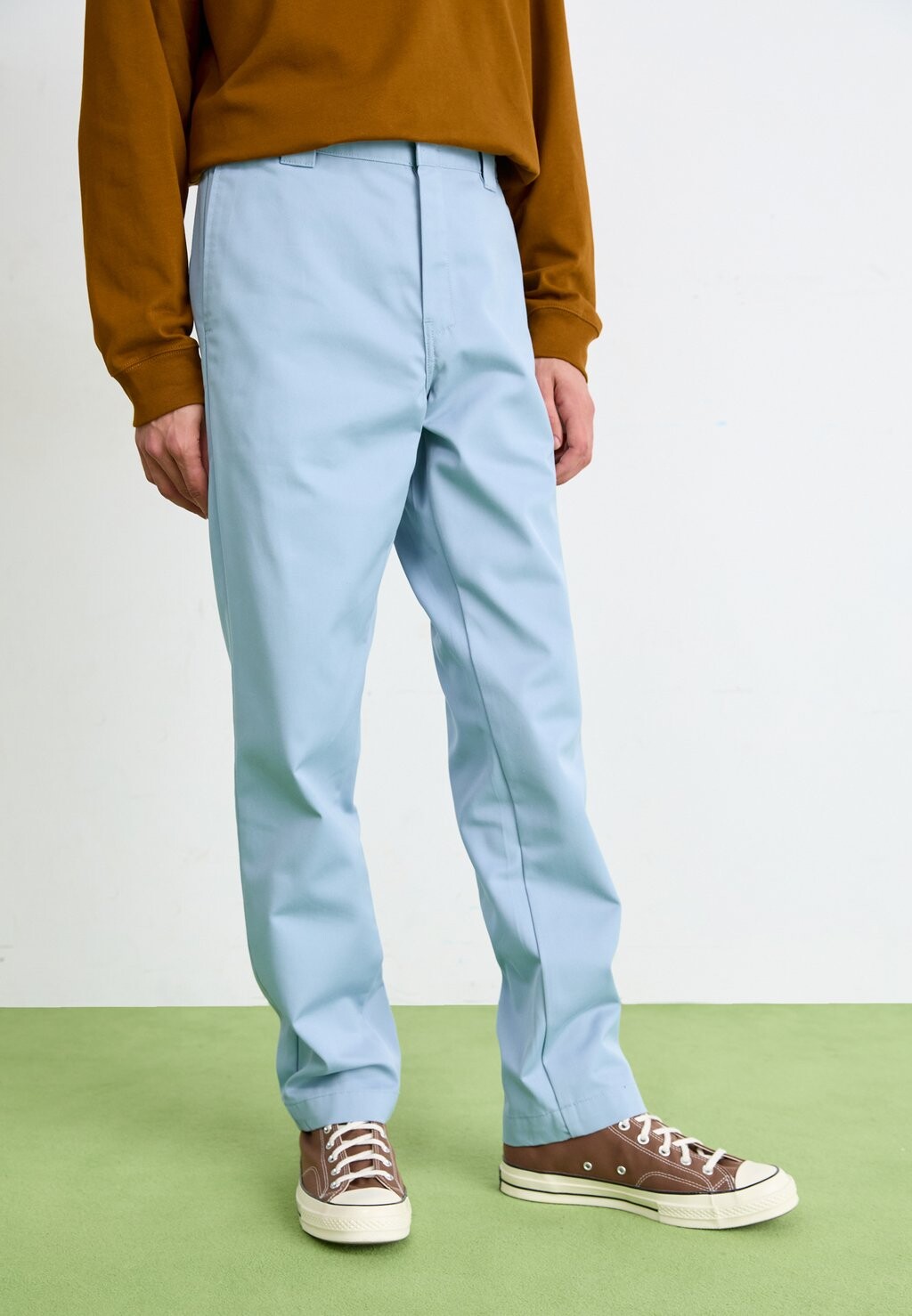 Брюки Master Pant Carhartt WIP, светло-синий
Брюки Master Pant Carhartt WIP, светло-синий