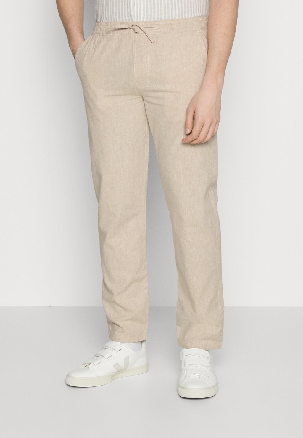 Брюки SLHSTRAIGHT-SILAS PANTS Selected Homme, цвет incense
Брюки SLHSTRAIGHT-SILAS PANTS Selected Homme, цвет incense
