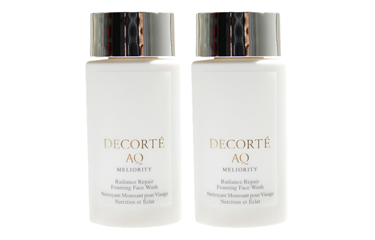 Daike AQ Rare Essence Radiant очищающее молочко пробный размер очищение 18мл*2/18мл*3 DECORTE
Daike AQ Rare Essence Radiant очищающее молочко пробный размер очищение 18мл*2/18мл*3 DECORTE