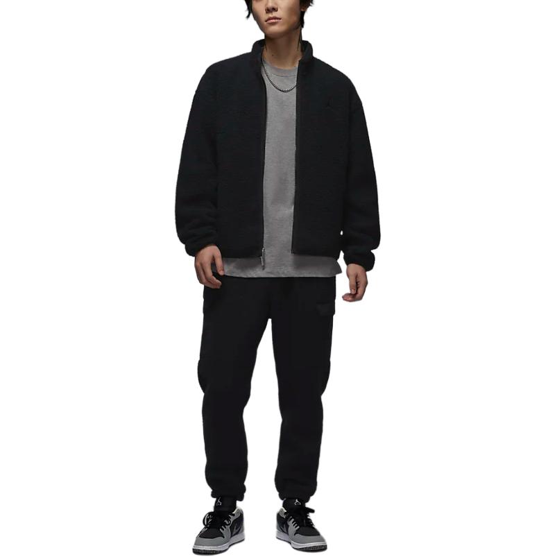 Мужские повседневные брюки Nike черные
Мужские повседневные брюки Nike черные